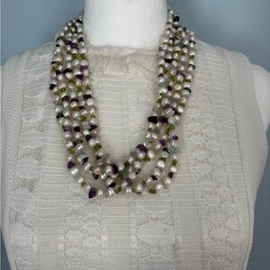 Elegant Multicolor Pearl Necklace